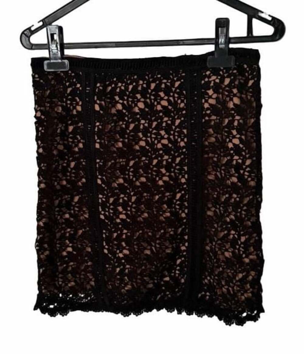 Kendall & Kylie Black and Nude Crochet Lace Mini Skirt Size S
